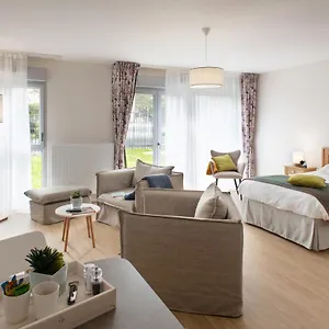 Aparthotel Domitys L'agapanthe, Lille