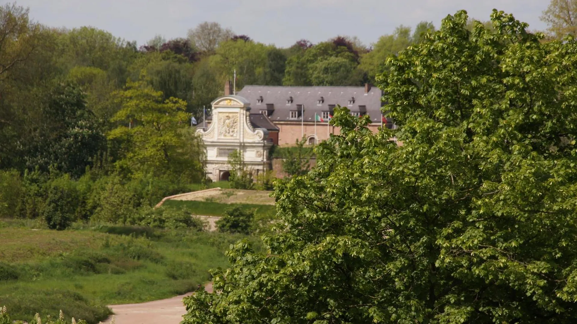 Bed & Breakfast L'Esplanade Lille Bed and Breakfast