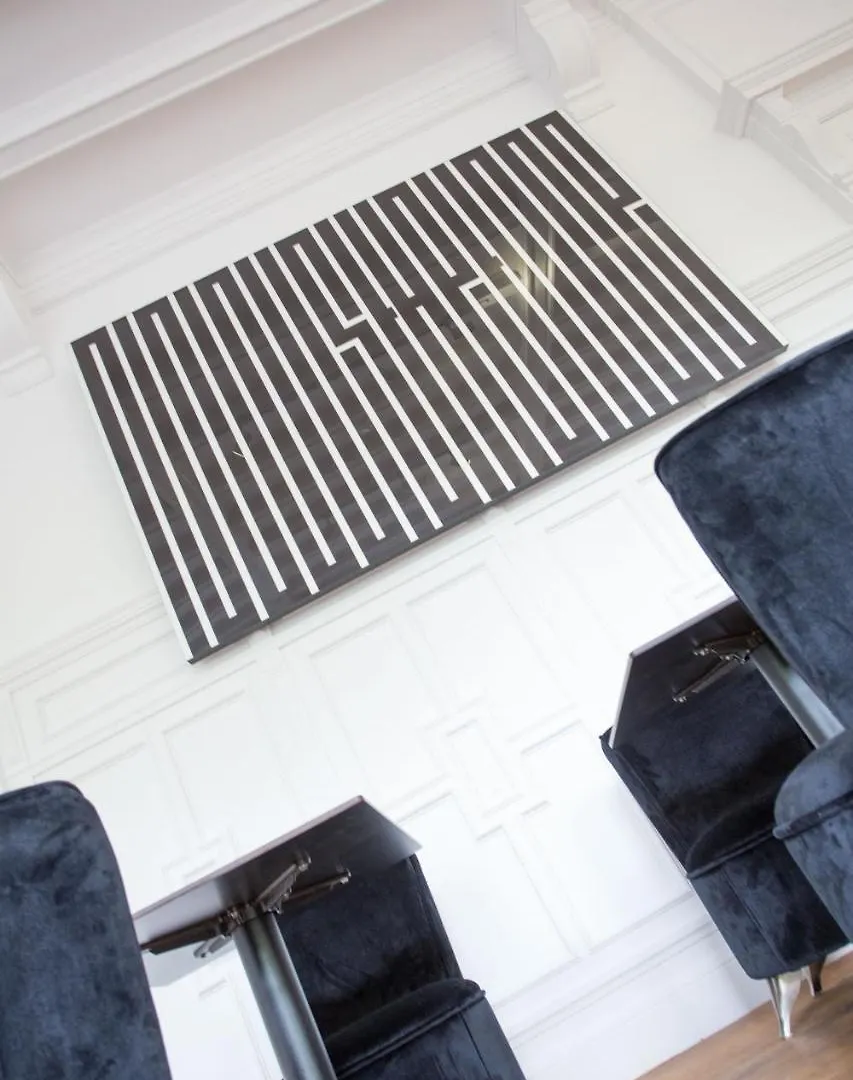 L'Esplanade Lille Bed & Breakfast France